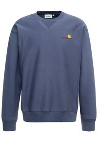 Blå sweatshirt med V-ringning, med ribbade muddar och nederkant. Broderad logotyp i gult och rött på vänster bröst. Mjuk tygkvalitet.