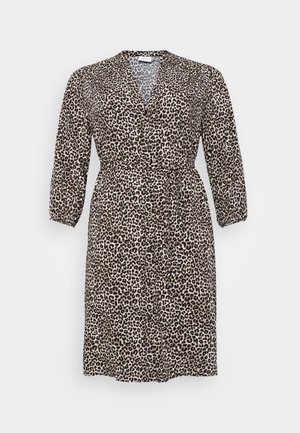 Robe imprimée léopard en tissu léger, avec un décolleté en V, des manches longues, une fermeture à boutons et une taille à nouer pour un ajustement ajustable.