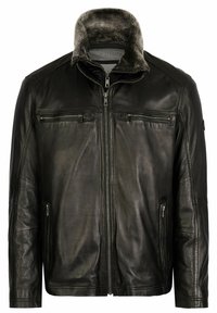 Chaqueta de cuero negra con un alto cuello forrado de piel, dos bolsillos en el pecho con cremallera, bolsillos laterales y una textura suave.