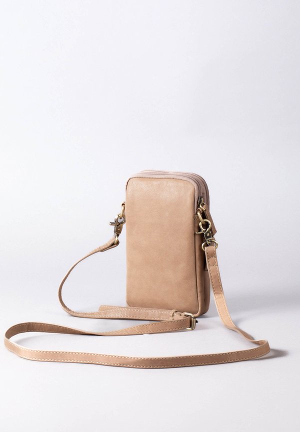 HARSTONE - Phone pouch - taupe2