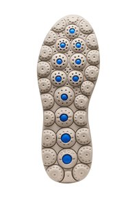 Suola in gomma beige caratterizzata da pattern circolari con punti accentati blu, progettata per traspirabilità e grip. Logo del marchio "GEOX" ben visibile.