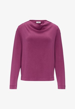 Pikkade varrukatega särk ühetaoliselt sügavas roosas värvitoonis, millel on drapeeritud kaelus. Valmistatud pehmest ja siledast kangast, millel on vormiline lõige ja õmmeldud servad.