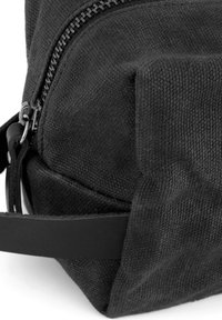 LUCLEON FINCH - Necessär - black