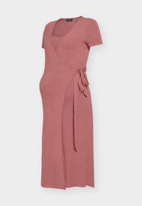 Δεν επιλέχθηκε, roan rouge tcx