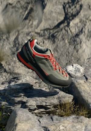 BOULDER X - Klinšu kāpšanas apavi - clay/saffron