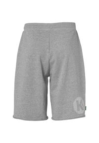 Grijze katoenen shorts met een elastische tailleband, met een klein rond logo aan de onderkant rechts en zichtbare stikseldetails.