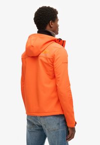 Superdry & Co TREKKER - Blouson - flame orange