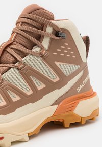 Salomon X ULTRA 360 EDGE MID GTX - Fjellsko - shortbread/raw umber/prairie sunset