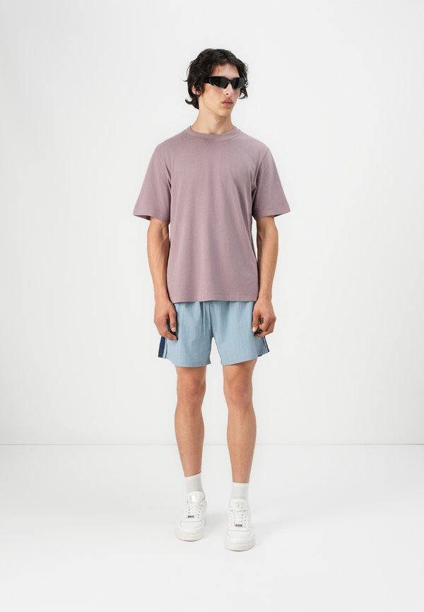 VINTAGE BLANK TONAL THREADS - Basic T-shirt3