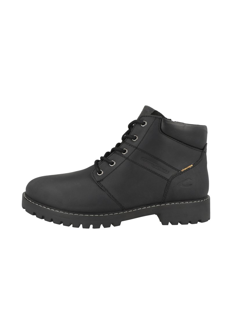 Schwarze Lederknöchelstiefel mit gepolstertem Kragen, Schnürverschluss, dicker Gummisohle, sichtbaren Nähten und dezentem Branding an der Seite.