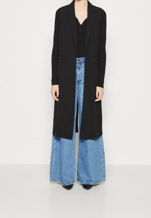 Pieces Vesta - black