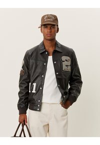 Les Deux VARSITY JACKET - Bomber-jakk - dark brown