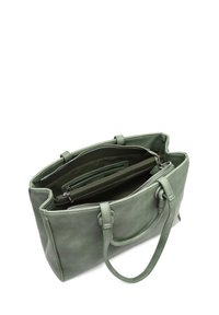 Vihreä nahkainen olkalaukku, jossa on kaksi kahvaa, varustettu vetoketjukiinnityksellä ja useilla sisäosastoilla, mukaan lukien pieni vetoketjullinen pussukka.