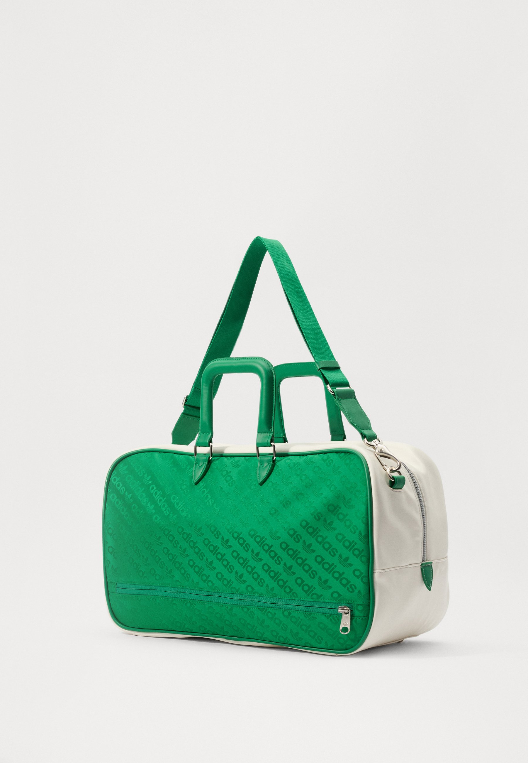 ★正規品★adidas★Originals Golf Boston Bag adidas Originals golf boston bag in green and white | ASOS