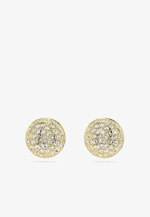 Brincos circulares em tom dourado com um conjunto de strass redondos e transparentes dispostos em um padrão texturizado. Acabamento suave e detalhes brilhantes.