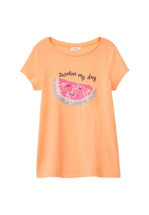 - T-shirt z nadrukiem