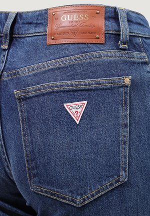 Guess, BEVERLY LOW RISE W6BAJ7 D2097 - Jean bootcut - denim