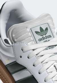 adidas Originals SAMBA XLG UNISEX - Sneakers basse - cloud white   collegiate green   pantone