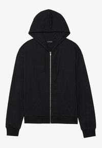 Schwarzer Kapuzenpullover mit Reißverschluss aus weichem Stoff, ausgestattet mit Kapuze, Fronttaschen, gerippten Bündchen und entspanntem Schnitt. Einfaches Design ohne Muster.