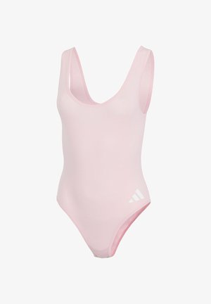 Pinkfarbiger einteiliger Badeanzug mit rundem Ausschnitt und breiten Trägern. Hergestellt aus glattem, dehnbarem Material. Verfügt über weiße Logoakzente nahe der Hüfte.