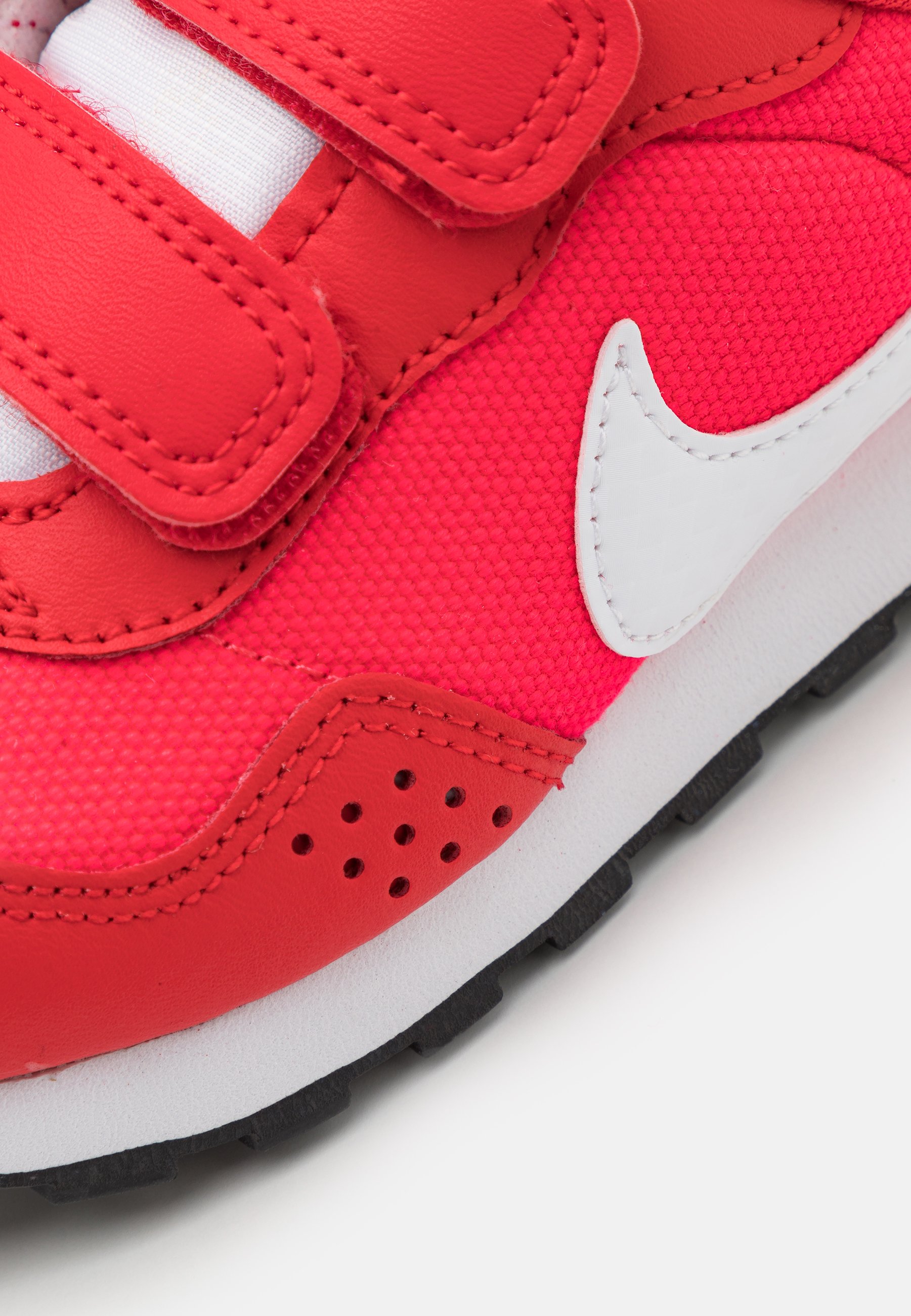 Nike Sportswear VALIANT - Trainers 