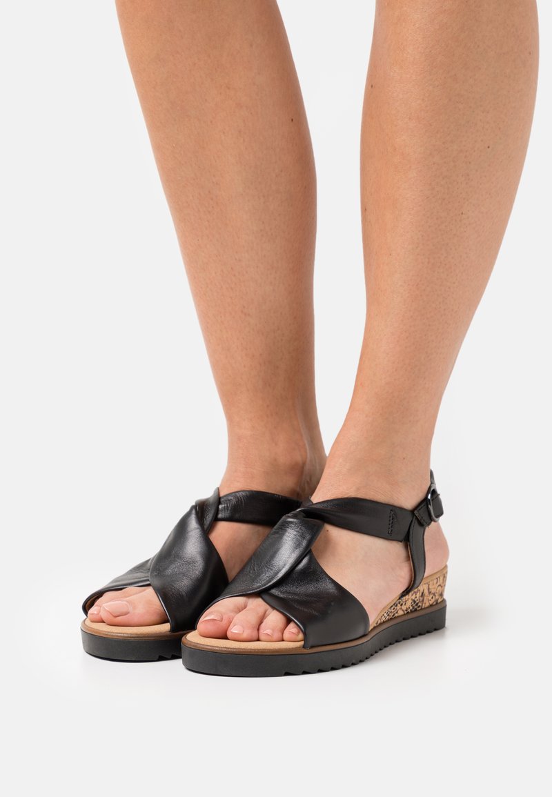 gabor comfort sandals