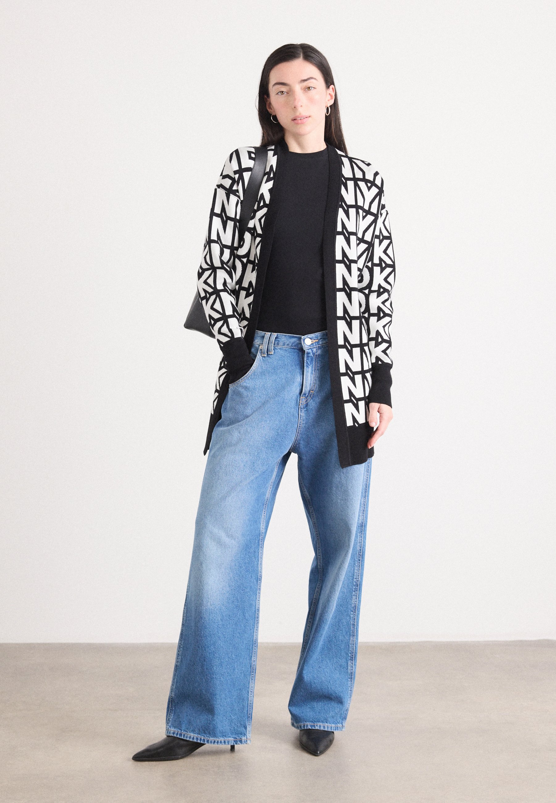 DKNY REPEAT LOGO CARDIGAN - Cardigan - black/ivory/black - Zalando