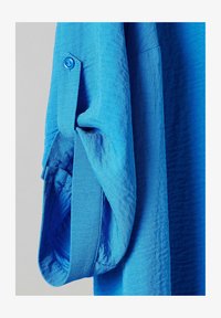 Niet geselecteerd, blue