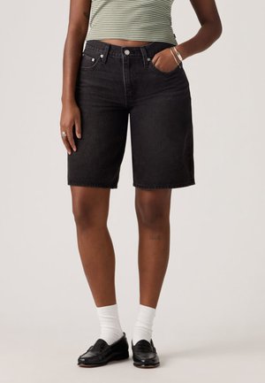 MIDDY JORT - Pantaloni scurți din denim - square peg