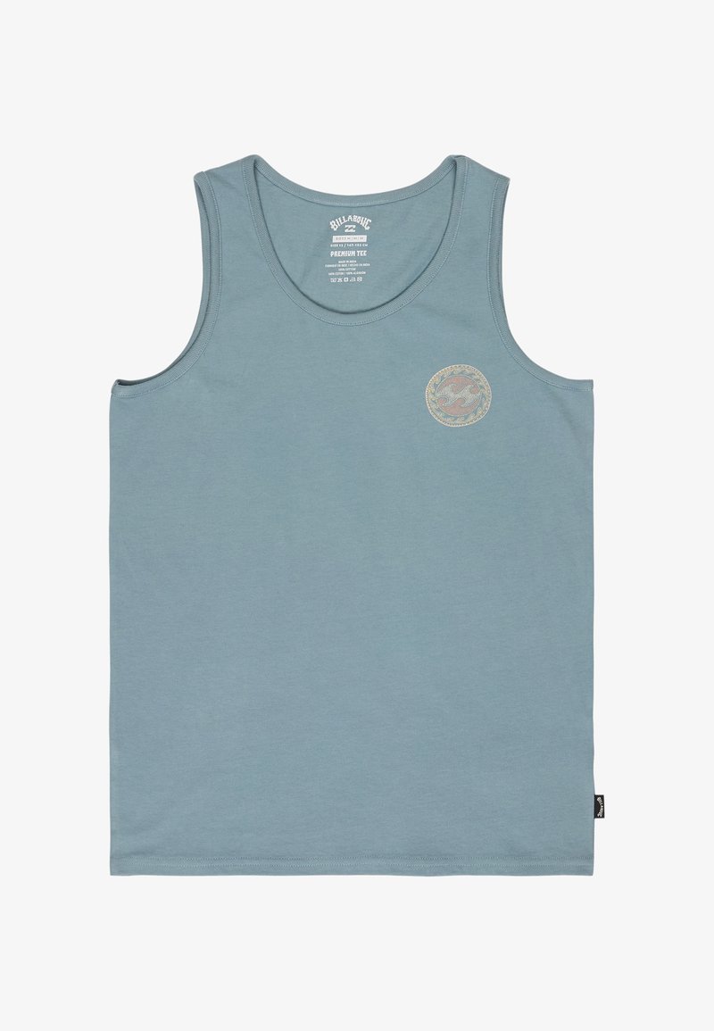 Débardeur bleu clair sans manches avec col rond et petit logo circulaire sur le côté gauche de la poitrine représentant une vague.