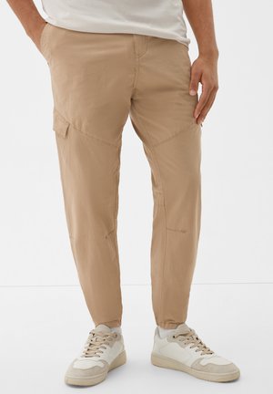 REGULAR - Pantaloni cargo - sandfarben