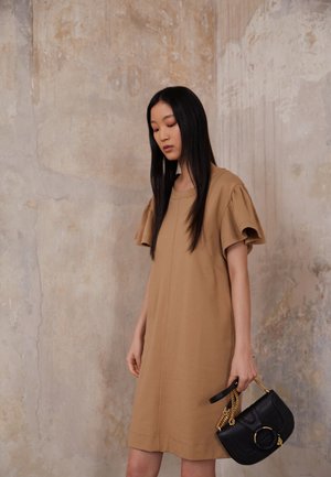 Robe de jour - grove brown