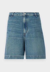 Μπλε denim σορτς με θηλιές για ζώνη, μπροστινό κουμπί, φερμουάρ και ίσιο τελείωμα.