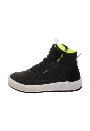 Schwarze High-Top-Sneaker mit weißer Sohle, schwarzen Schnürsenkeln, neongrüner gepolsterter Kragen und kleinem "Sympatex"-Tag an der Seite.