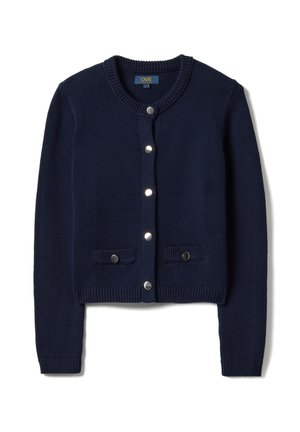 Marineblauw gebreid vest met ronde hals, zilveren drukknopen aan de voorkant en twee kleine voorzakken met knoopkleppen.