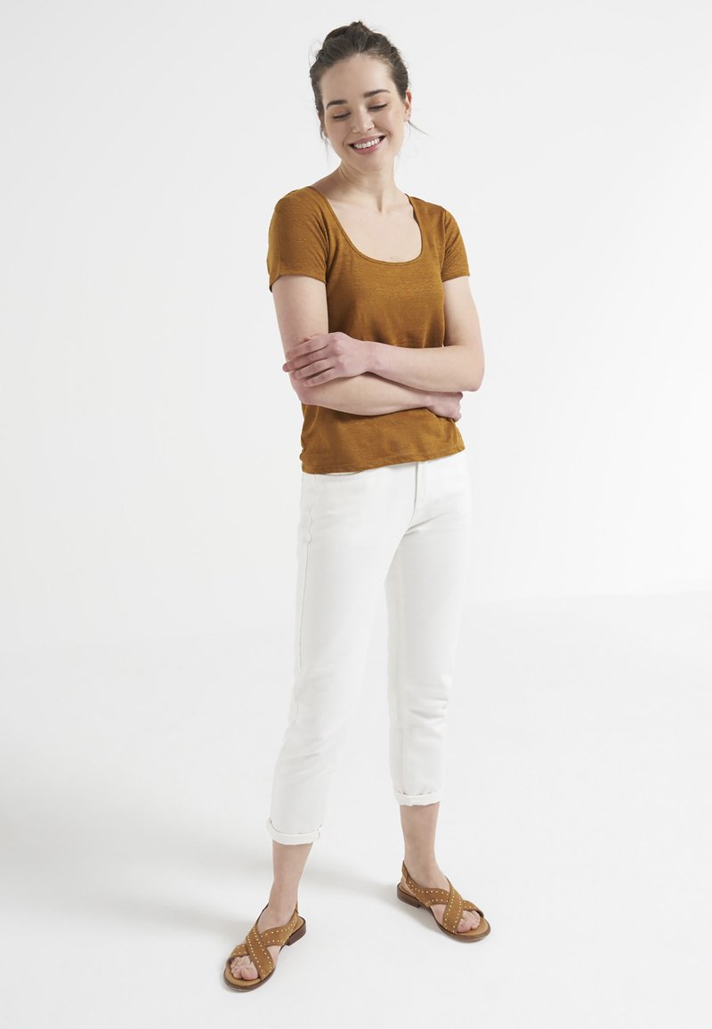 Damen T-Shirts | I.Code by IKKS BUBBLE GUM T-Shirt print camel - PE42461 Damen T-Shirts | I.Code by IKKS BUBBLE GUM T-Shirt print camel - PE42461
