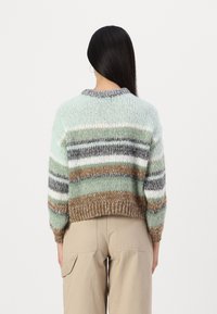 ONLY ONLALYSSA LIFE O NECK  - Vesta - magnet/aqua gray/cloud dancer/hedge green