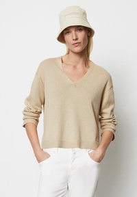 Marc O'Polo MIT HOHEM ANTEIL - Strickpullover - dusty field