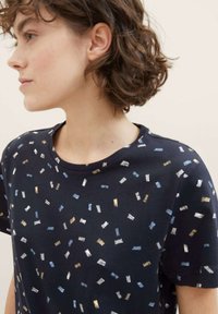 TOM TAILOR T-shirt imprimé - navy multicolor minimal