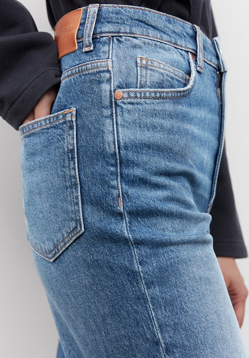 Marc O'Polo Relaxed fit jeans authentic mid blue wash/blue Zalando.de