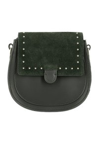 Borsa a tracolla in pelle scamosciata e pelle verde scuro con una forma arrotondata, chiusura a patta, dettagli borchiati e una singola tracolla regolabile.