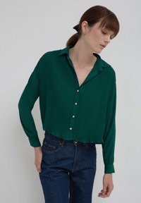 Calliope À BOUTONS - Camicia - vert