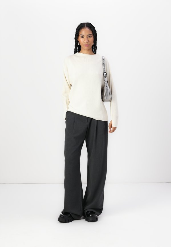 BOSTON - Jumper - birch3