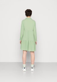 JDY PIPER NOOS - Vestido camiseiro - basil
