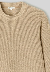 Non sélectionné, marron