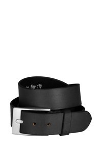 Mustassa nahkavyössä on hopeinen metallisolkku. Vyössä on sileä pinta, pyöristetyt päät ja reikien säädettävyyttä varten. Koko 110 on merkitty.