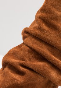 Shoe The Bear Botas de cuña - cognac