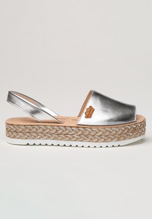 Sandalias con plataforma plateados Zalando