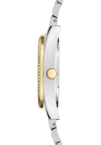 Edelstahlarmbanduhr mit goldenen Akzenten auf der Lünette und der Krone. Das Design verfügt über eine glatte Oberfläche und ein segmentiertes Armband.