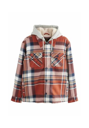 Rød og blå ternet skjortejakke med en grå hætte, der har to brystlommer, knapper foran og en blødt foret inderside.